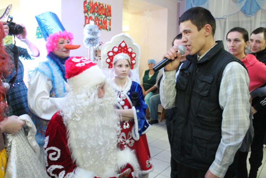 Новогодние представление для подопечных